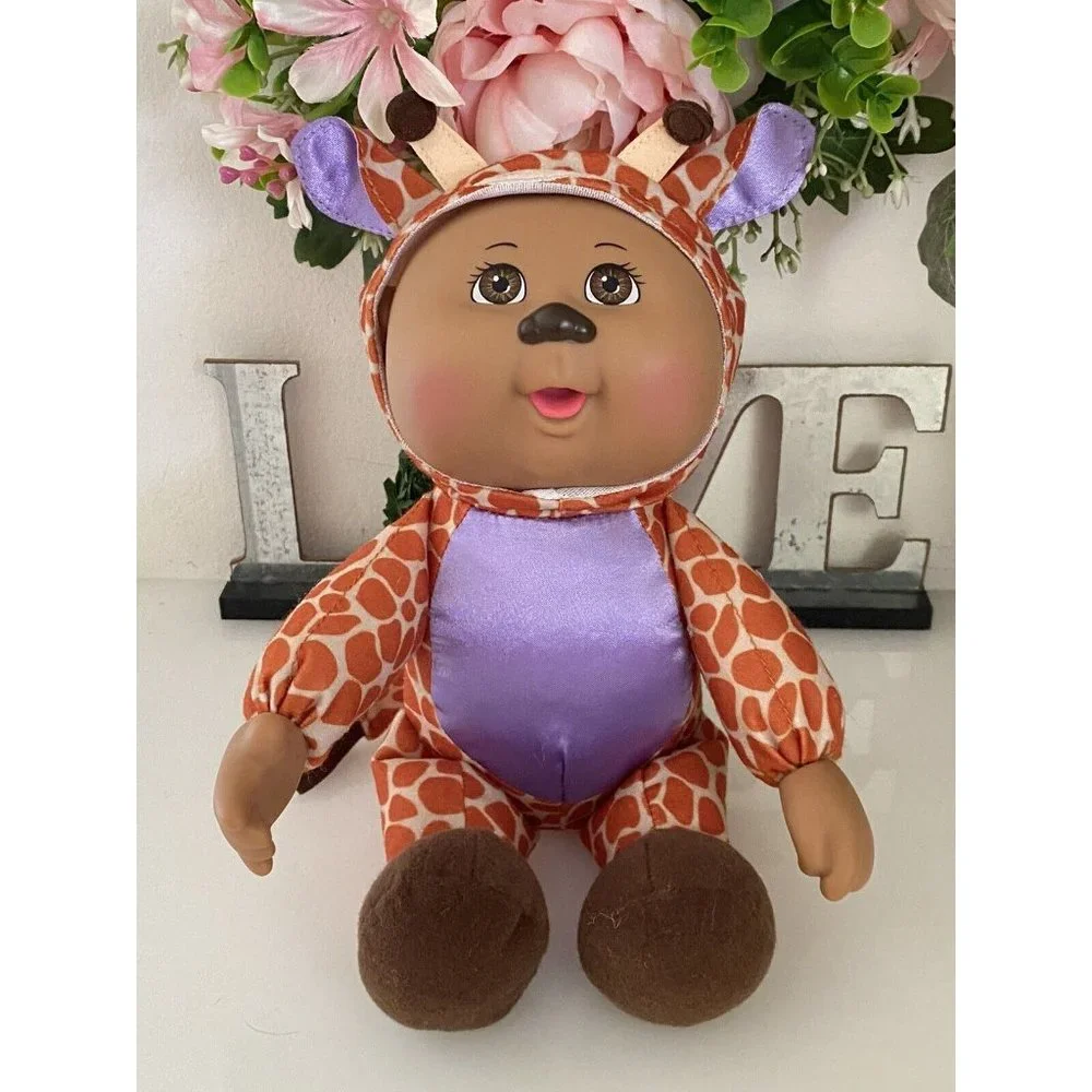 Cabbage Patch Kids Collectible Cutie 11